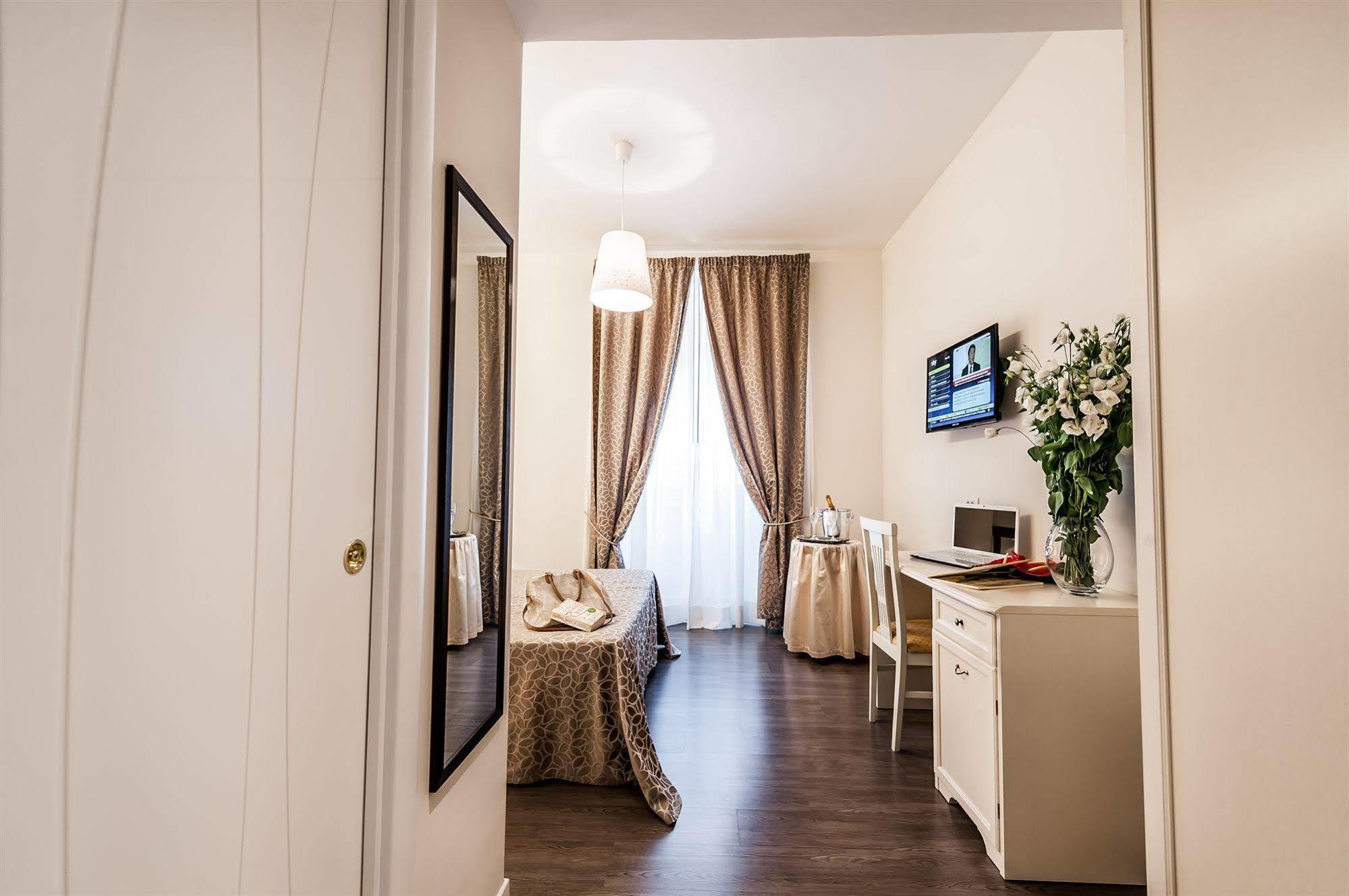 Bed and Breakfast Relais de l'Opera - Relais de l'Opera Group à Rome Extérieur photo